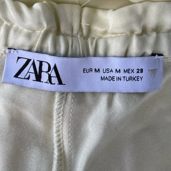 Zara Flared Silky Pants in Ivory/ Off- white/ Cream Color, M - Picture 3 of 12